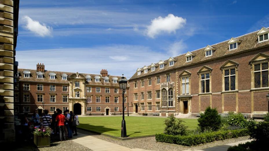 Buildings2000-®TimRawle-resized-w680px